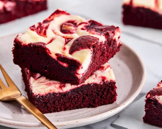 Red Velvet Brownie