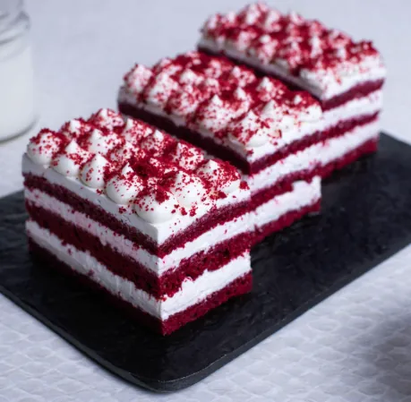 Red Velvet Cheese Cream Pastry