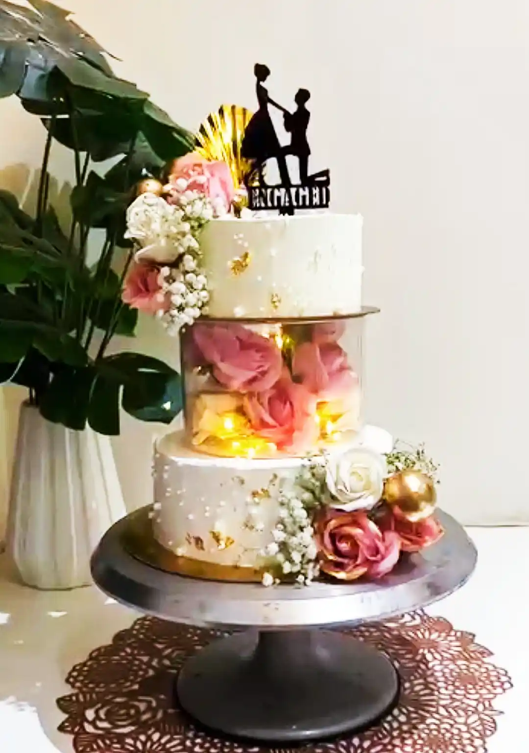 Elegant Rose Floral Cake